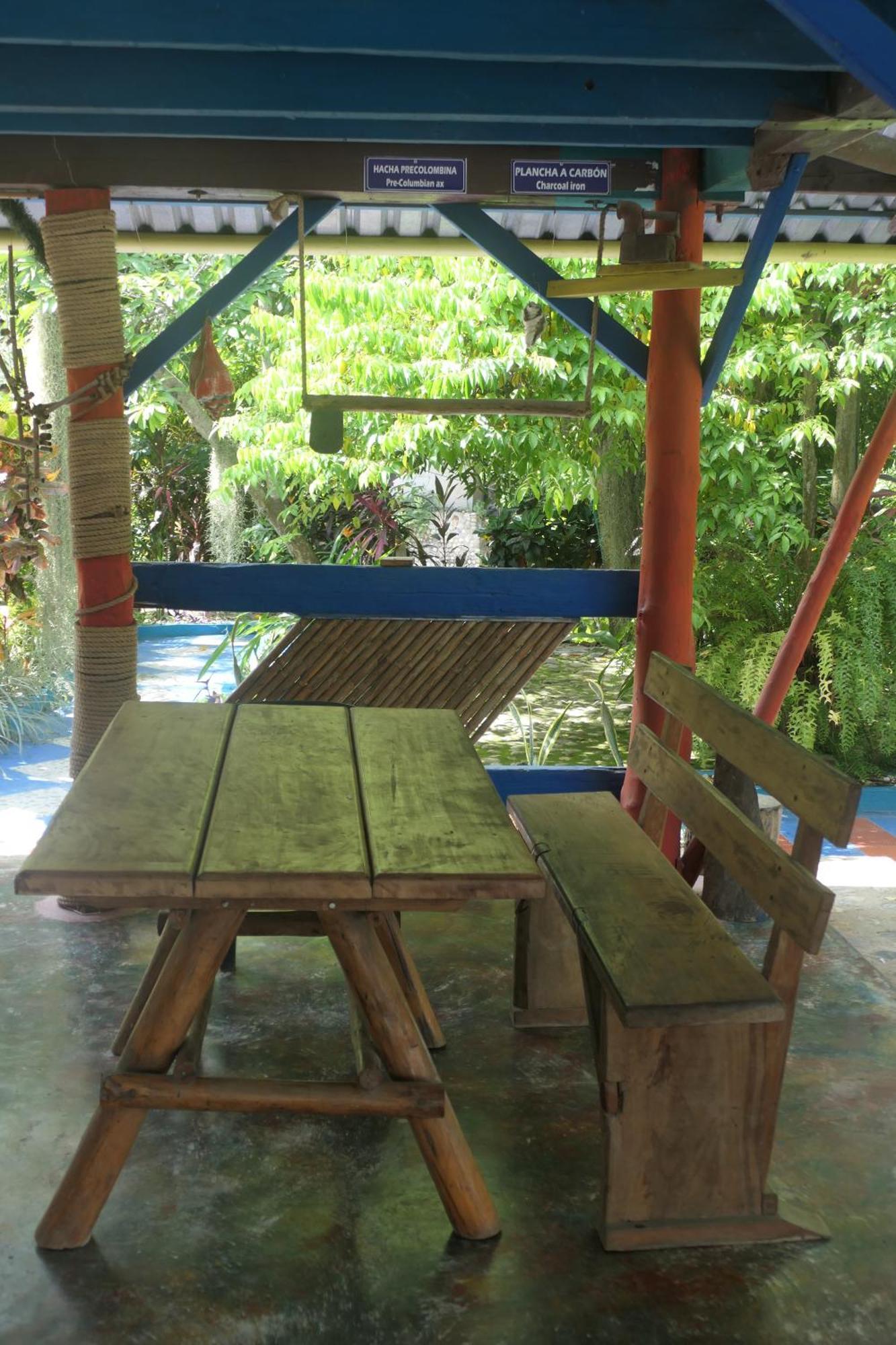 Eco-cafe El Mirador Guachaca